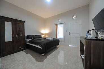 ペンション Gaing Mas Homestay By Gaing Mas Group