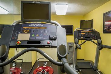 هتل Pine Bush Suites Albany University