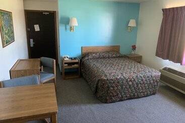 فندق Pine River Inn