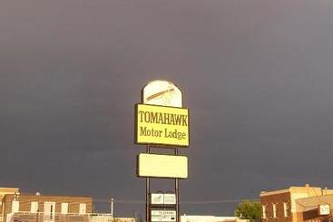 هتل Tomahawk Motor Lodge