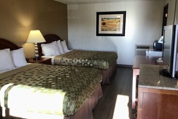 فندق Silverstone Lite