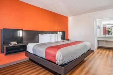 Motel 6 Florence, Sc