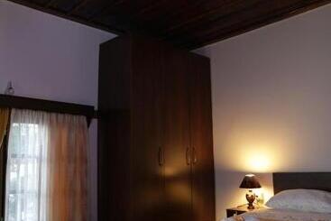 ベッドアンドブレックファースト Guest House Mikel