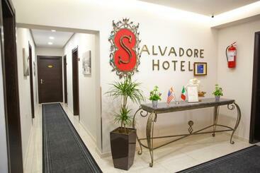 호텔 Salvadore