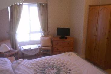 هاستل The Dial Inn