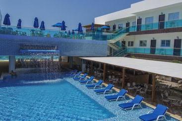 酒店 Poblado Coveñas