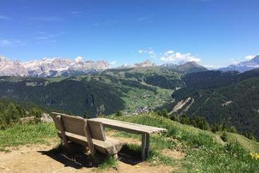 アパートホテル Residence Ciasa Dl Mone