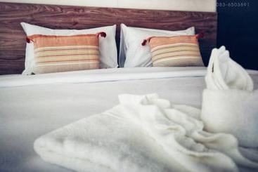 Отель Baan Suan Wassana Buriram