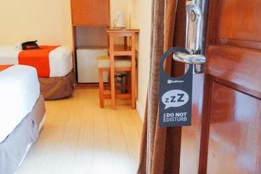 هتل Reddoorz @ Climaco Street Cebu