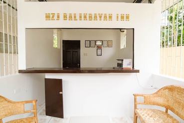 Hotell Reddoorz @ Tinigaw Kalibo