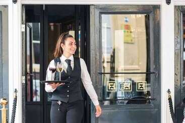 Boutique Hotel Eleanor