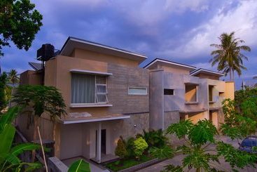 관광객 아파트 The Lavana River Villas Lombok