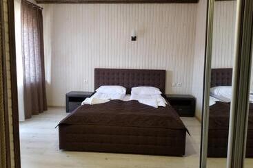 پانسیون Guest House Mountain