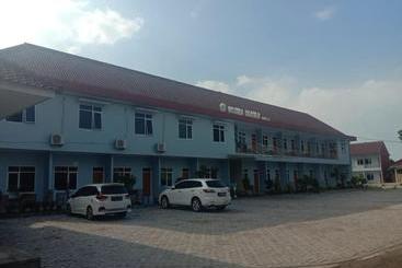 هتل Oyo 3277 Inayah Pkpri