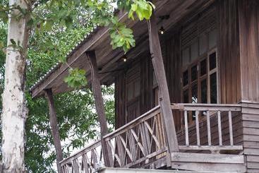 ホテル Snooze Poshtel