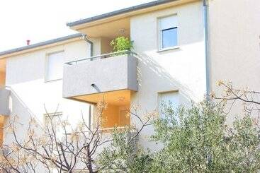 דירות לתיירים Apartment M And C