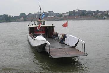 游客公寓 Cozy Apartment In Rees With Free Wifi