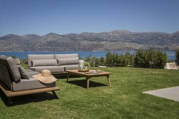 관광객 아파트 Alekos Beach Houses   Elia Villas