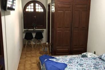 تختخواب و صبحانه Bethesda Hostel Corumbá