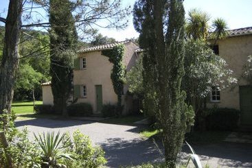 Les Gites Du Merle