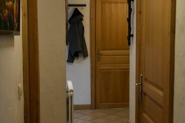 Spacious Apartment In Sallanches Near Ski Area