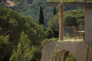 فندق Lily Of The Valley