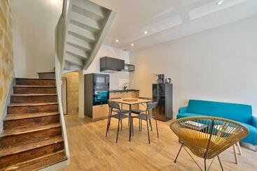 ツーリストアパートメント Petit Cocon Au Coeur De Libourne