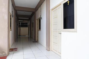 پانسیون Koolkost Female Syariah Near Uniska Banjarbaru