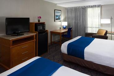 Lake Okoboji Resort And Conference Center