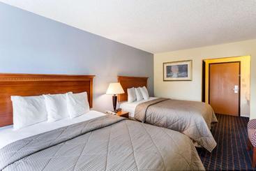 酒店 Dragonfly Inn And Suites