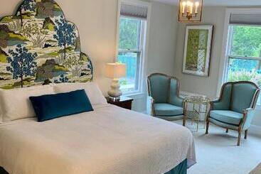 בית מלון כפרי The West Lane Inn