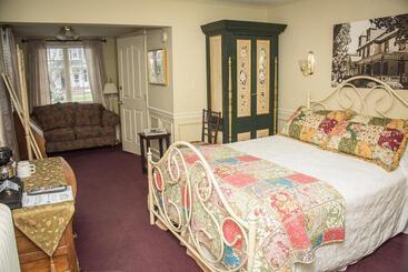 فندق Vandiver Inn