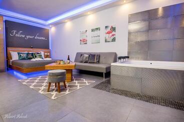 민박 Yosefdream Luxury Suites