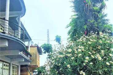 Hotel Goroomgo Polo Imphal