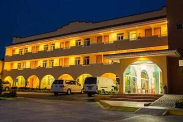 فندق Posada Santa Bertha