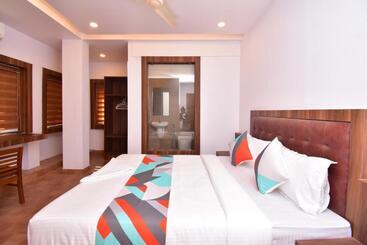Отель Orchid Suites Cochin