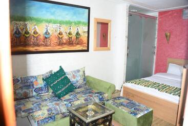 هتل Riad Dar El Mesk