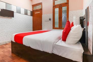هتل Oyo 68779  Gl Marriage Complex