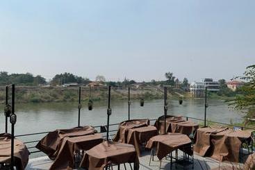 膳宿费 Baan Khun Nine