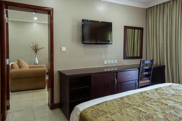 酒店 Azambezi River Lodge