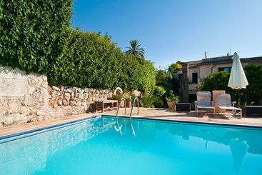 فندق Villa León De Sineu