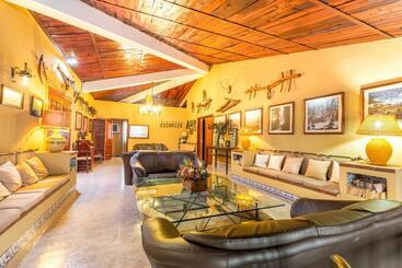 בית מלון כפרי Molino De Saydo