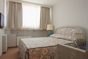 هتل Moxy Belgrade