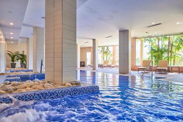 Апарт-отель Zafiro Tropic