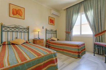 Apartamentos Mijas Costa Oasis by Grangefield Oasis Club