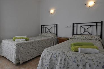 여관 Hospedaje Facundo