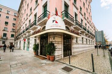 مسافرخانه Residencial Do Areeiro