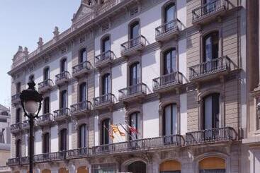 Отель Catalonia Portal de L' Angel