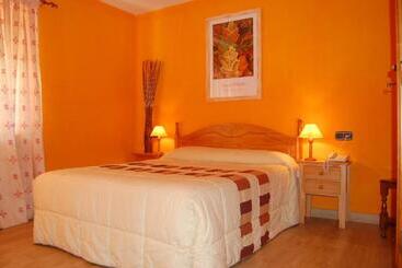 ホテル Los Duques