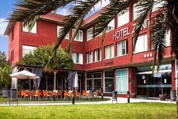 فندق Zenit Logrono